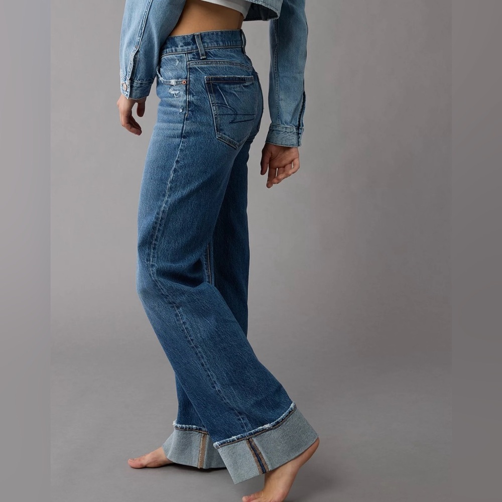 AE Stretch High-Waisted Stovepipe Cuffed Jean